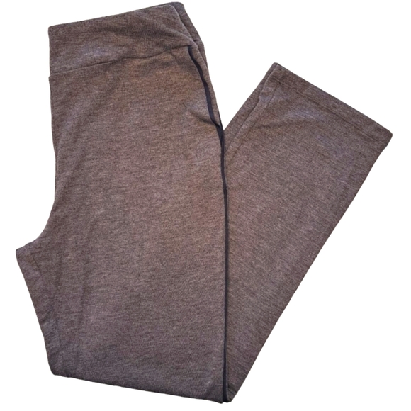 LOGO by Lori Goldstein Pants - LOGO Lounge Gray Stretchy Lounge Pants With Pockets Size Small